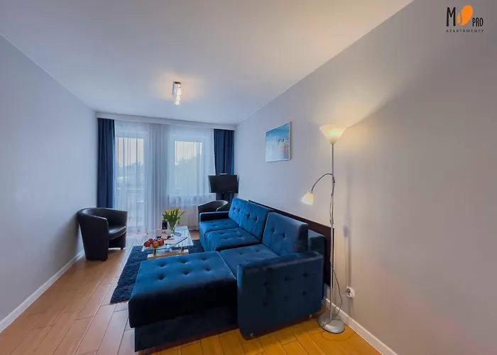 Economy W Porcie By Ms Pro